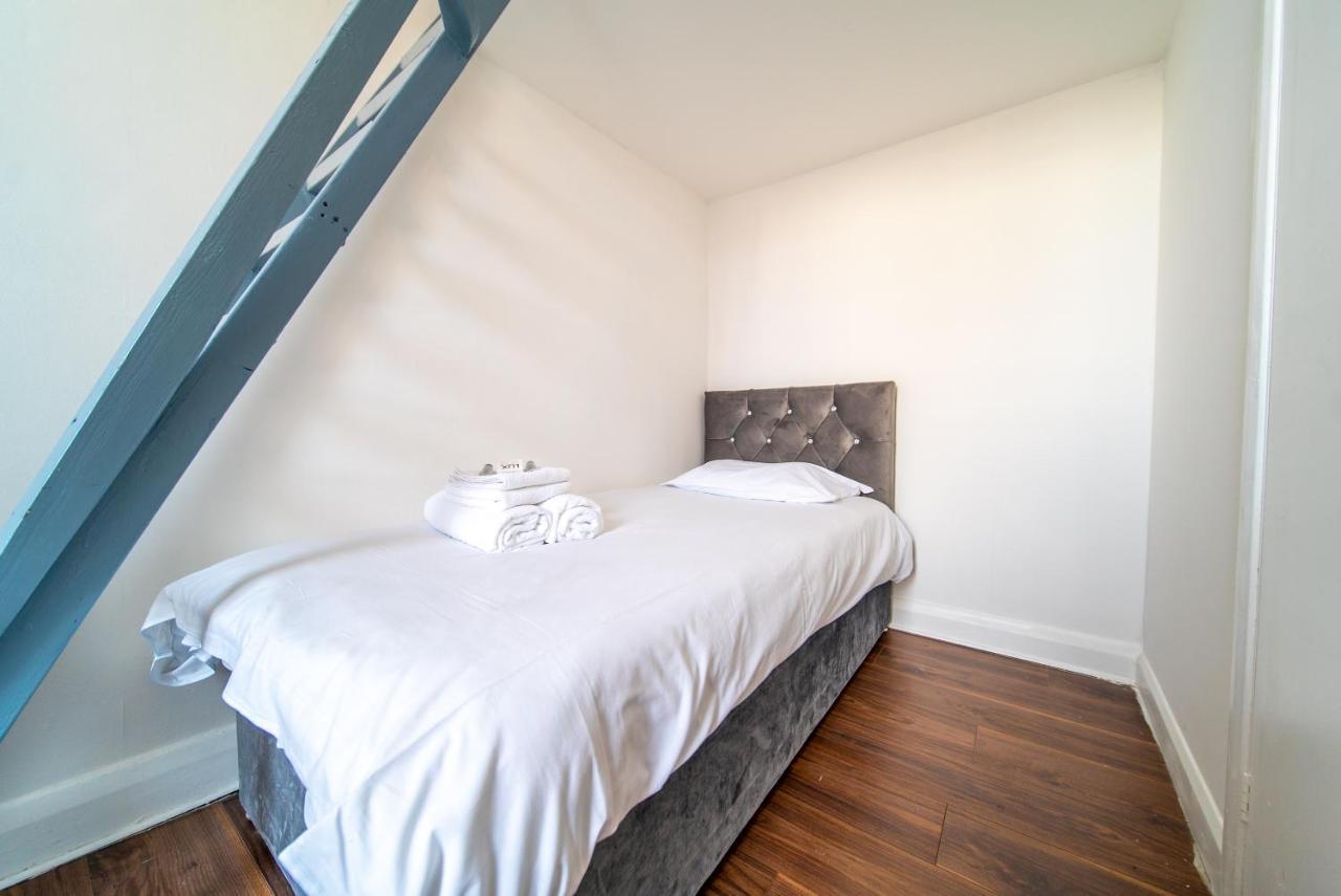 Spacious 2 Bedroom Apartment In Downtown London Ngoại thất bức ảnh