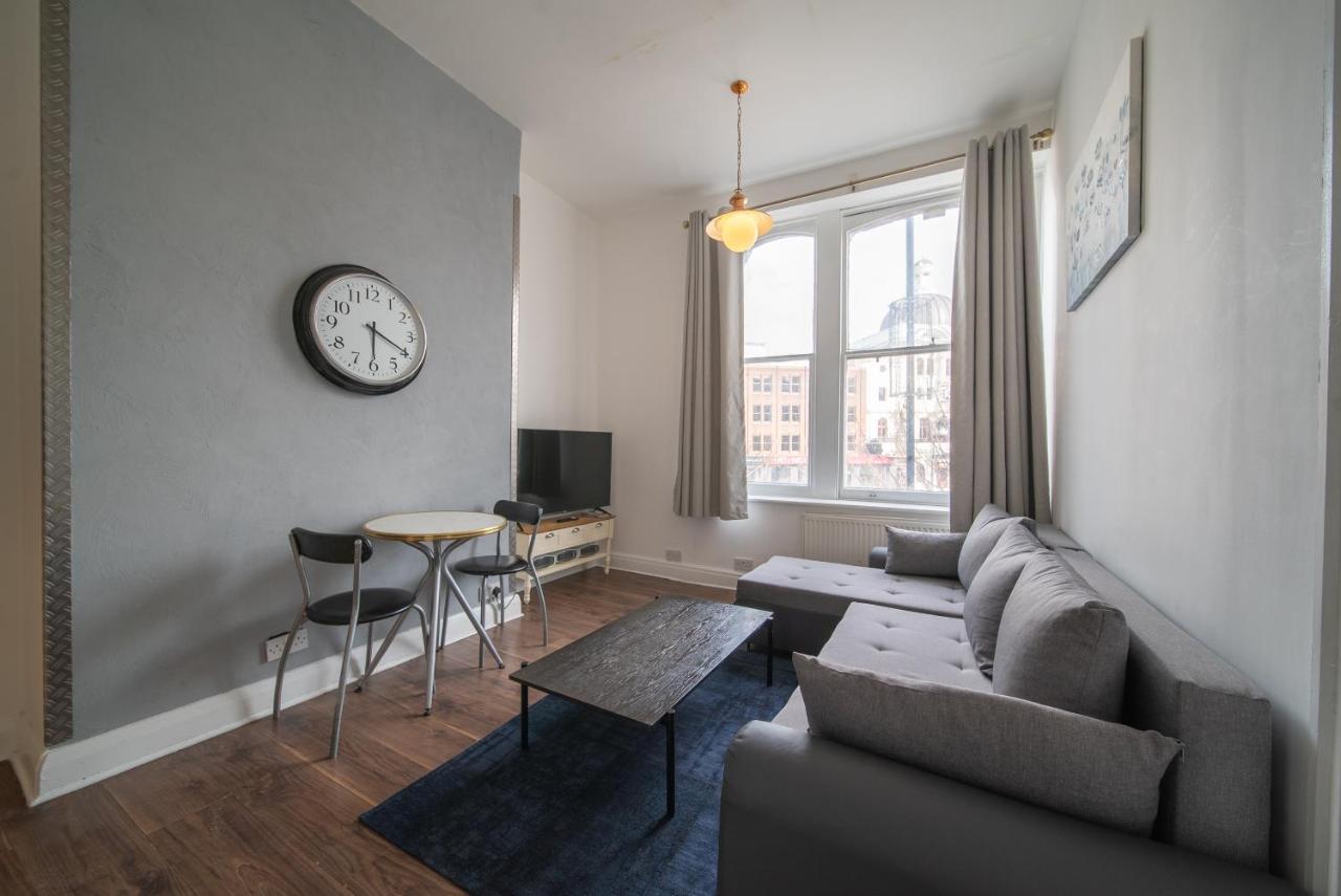 Spacious 2 Bedroom Apartment In Downtown London Ngoại thất bức ảnh